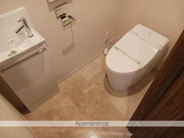 オープンレジデンシア南青山の内装写真