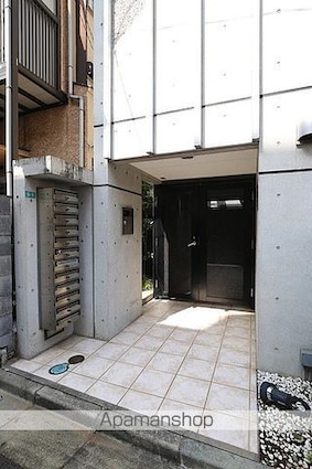 ＭＯＤＵＬＯＲ中野新橋ＷＥＳＴ[1K/18.27m2]のエントランス1