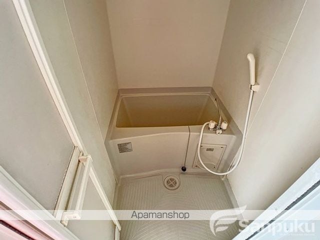 グリーンハイツ石手の内装写真