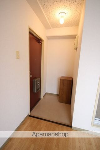 ロイヤルハウスみつみの内装写真