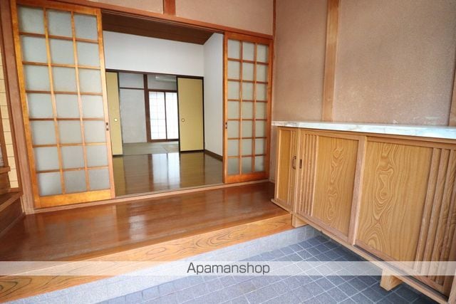 横田町貸家の内装写真