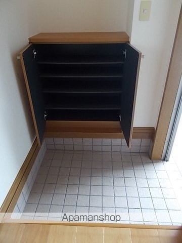 クローバーズヒル田上台の内装写真