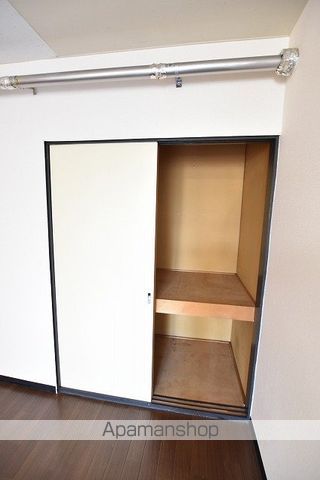 AMS318の内装写真