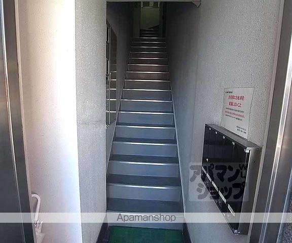 CHATEAU藤澤の玄関写真