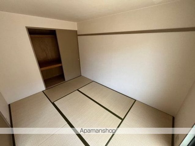 ビーラインKIIの内装写真