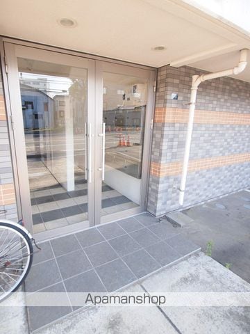 GRANOVASの玄関写真