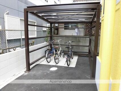 和歌山県和歌山市六十谷[1R/47.06m2]の共用部2
