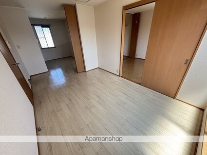 滋賀県彦根市西今町[2LDK/52.1m2]のリビング・居間