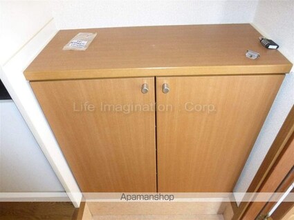 ワイズアクアーリオ[1K/24.59m2]の玄関