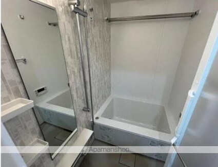 ザ・パークハビオ新中野[1R/26.35m2]のバス