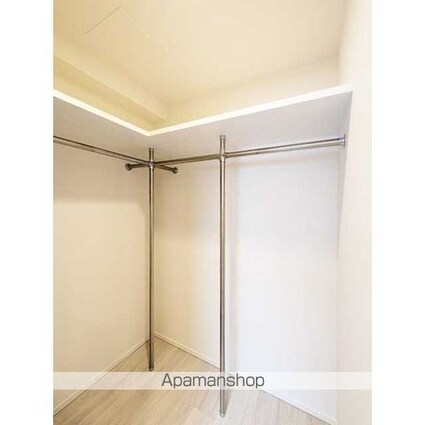 ジオエント上野稲荷町[2LDK/50.15m2]の収納