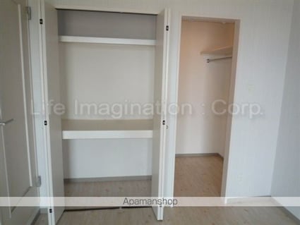 ボア・ソルテ壱番館[1LDK/43m2]の収納