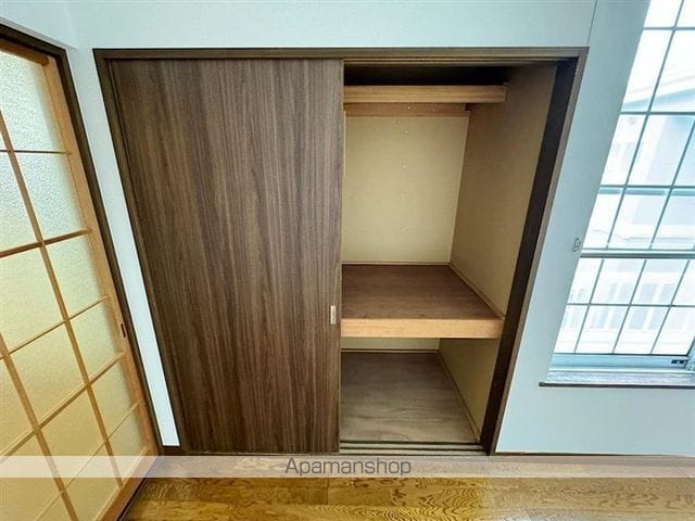 レジェンド山の寺の内装写真
