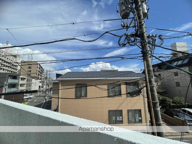 ネットビル10の玄関写真