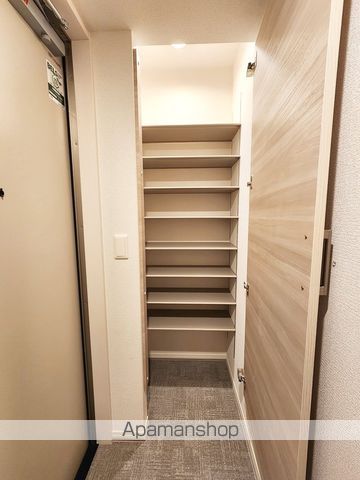 アドモアコート三津屋中の内装写真