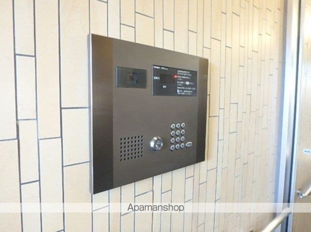 パークキューブ新板橋の玄関写真