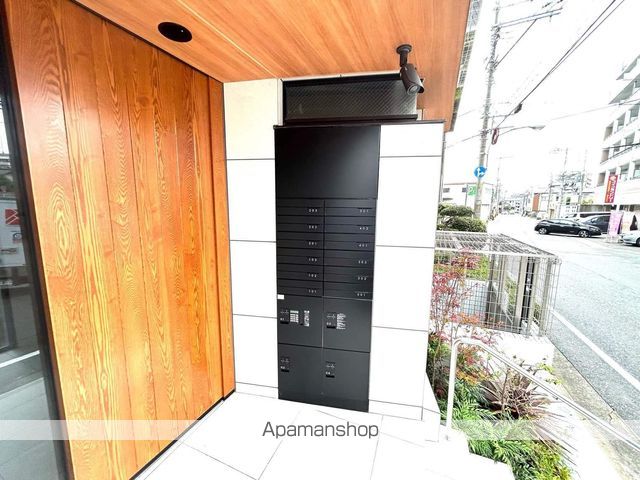 SOコスモスの玄関写真