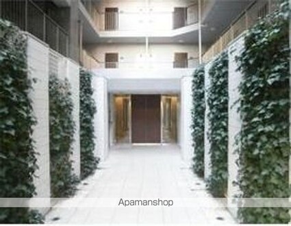 エスティメゾン四谷坂町[1K/30.11m2]の共用部1