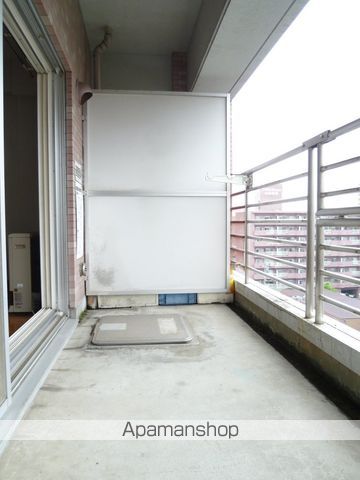 第18ふじい宅建ビルの内装写真