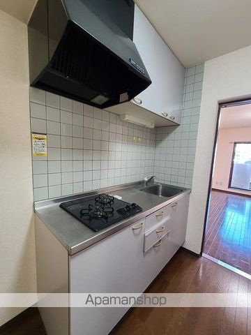 ベーネパラッツオアキの内装写真