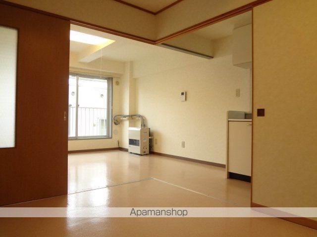 カーサ雅元町の内装写真