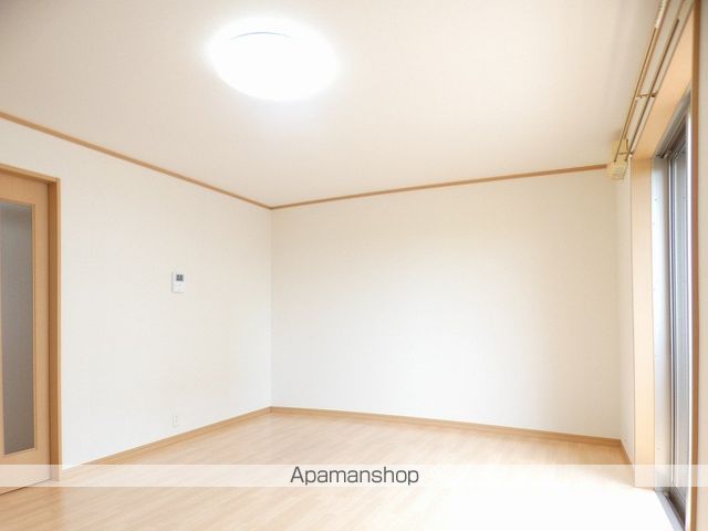 ティエドIIO Dの内装写真