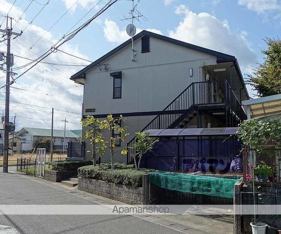 ガーデンハイツ西向日の玄関写真