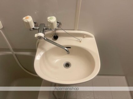 レオパレスフローラル[1K/23.18m2]の洗面所