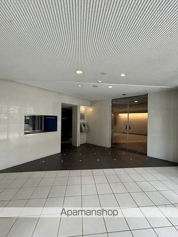 パークフラッツ五橋の玄関写真