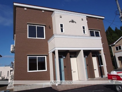 メゾンプラム[2DK/57.96m2]の外観2