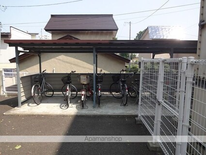 エバーグリーン桜川[2LDK/57.42m2]の共用部3