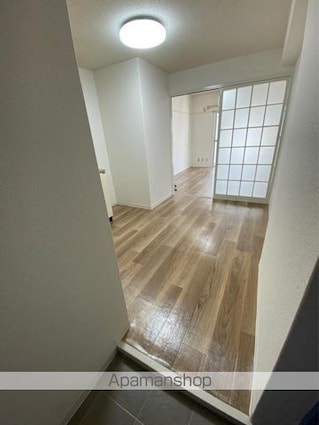 コート築地[1K/19.44m2]の玄関