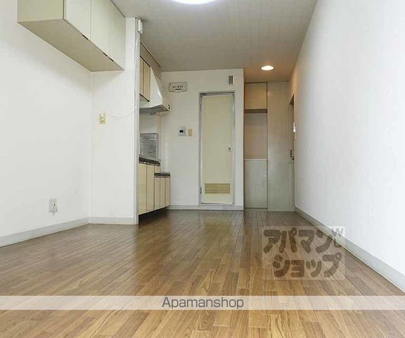 メゾン西院の内装写真