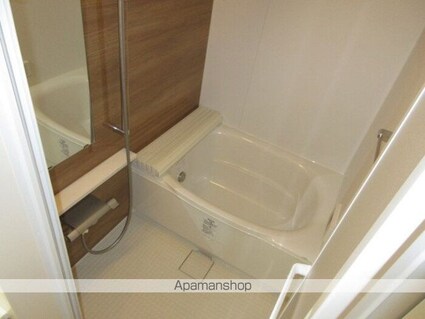 Ｂｌａｎｃｈｅｎｅｉｇｅ　Ａ棟[1LDK/34.87m2]のバス