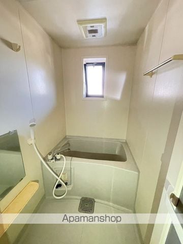 メゾン多田A棟の内装写真