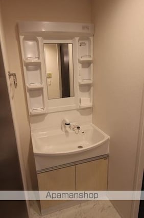 レインボースカイ　[1LDK/36m2]の洗面所