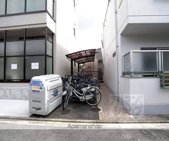 プルミエール増見の玄関写真