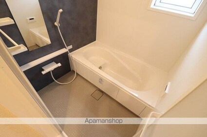 ムーンリバー　Ｂ棟[2LDK/53.06m2]のバス