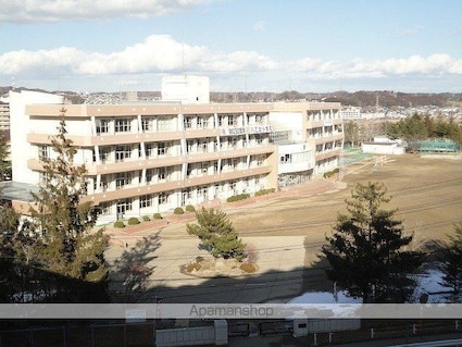 ダンデェリオン[2LDK/48m2]の周辺1