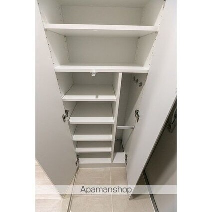 アジュールテラス目黒八雲[1DK/25.13m2]の内装