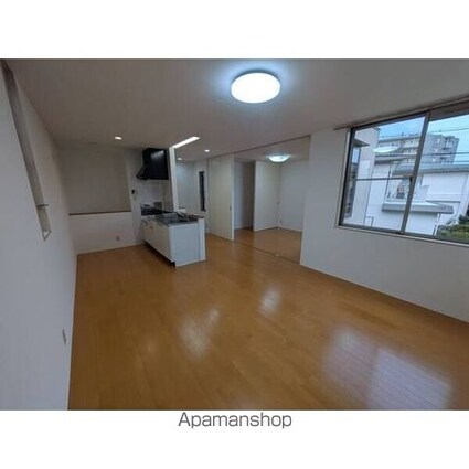 ユニキューブ希望ヶ丘　Ｂ棟　ペット同居パターン[3LDK/70.08m2]のリビング・居間