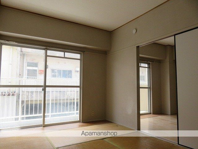 伊予マンションの内装写真