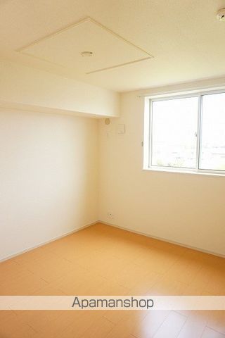 ラティナ クレールの内装写真