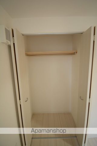ラージヒル中の島の内装写真