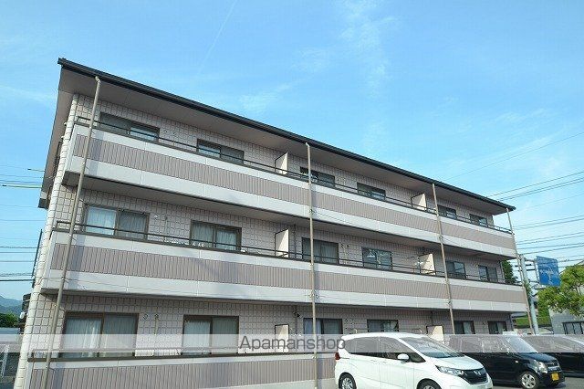 ハイツ谷中A棟の外観写真
