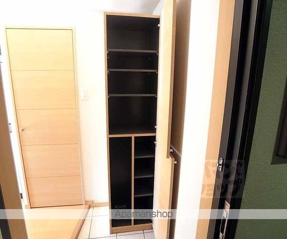 フェミネンス御所西の内装写真