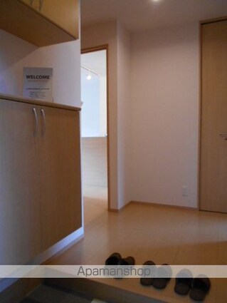 ラ　ティーダ[2LDK/56.71m2]の玄関