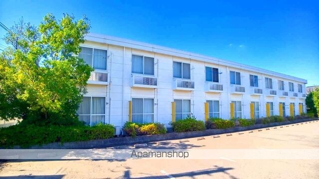 レオパレスなぐさ[1K/23.18m2]の外観