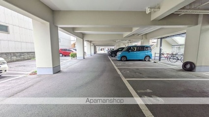 辻町グランドハイツ[3DK/54.81m2]の駐車場