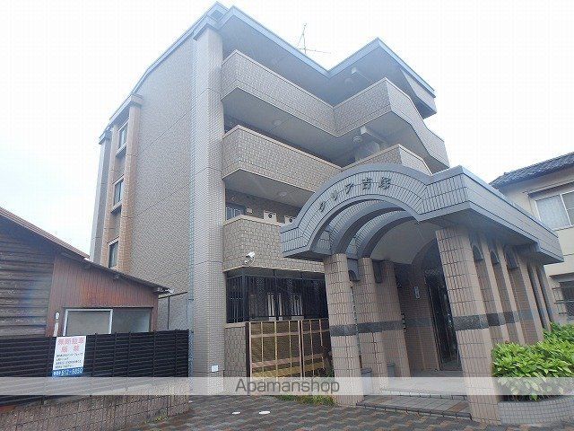 クリア吉塚の外観写真
